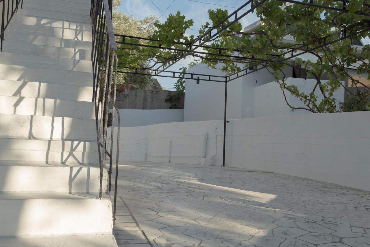 ترولو Villa Elpiniki المظهر الخارجي الصورة